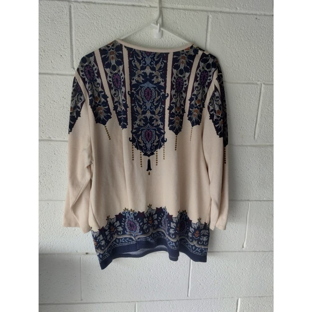 Women's size 2x light sweater blouse